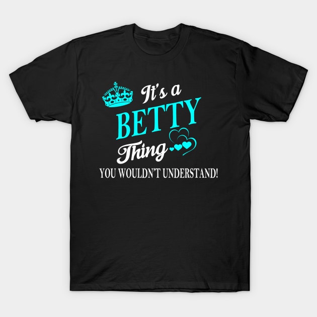 BETTY T-Shirt by Esssy